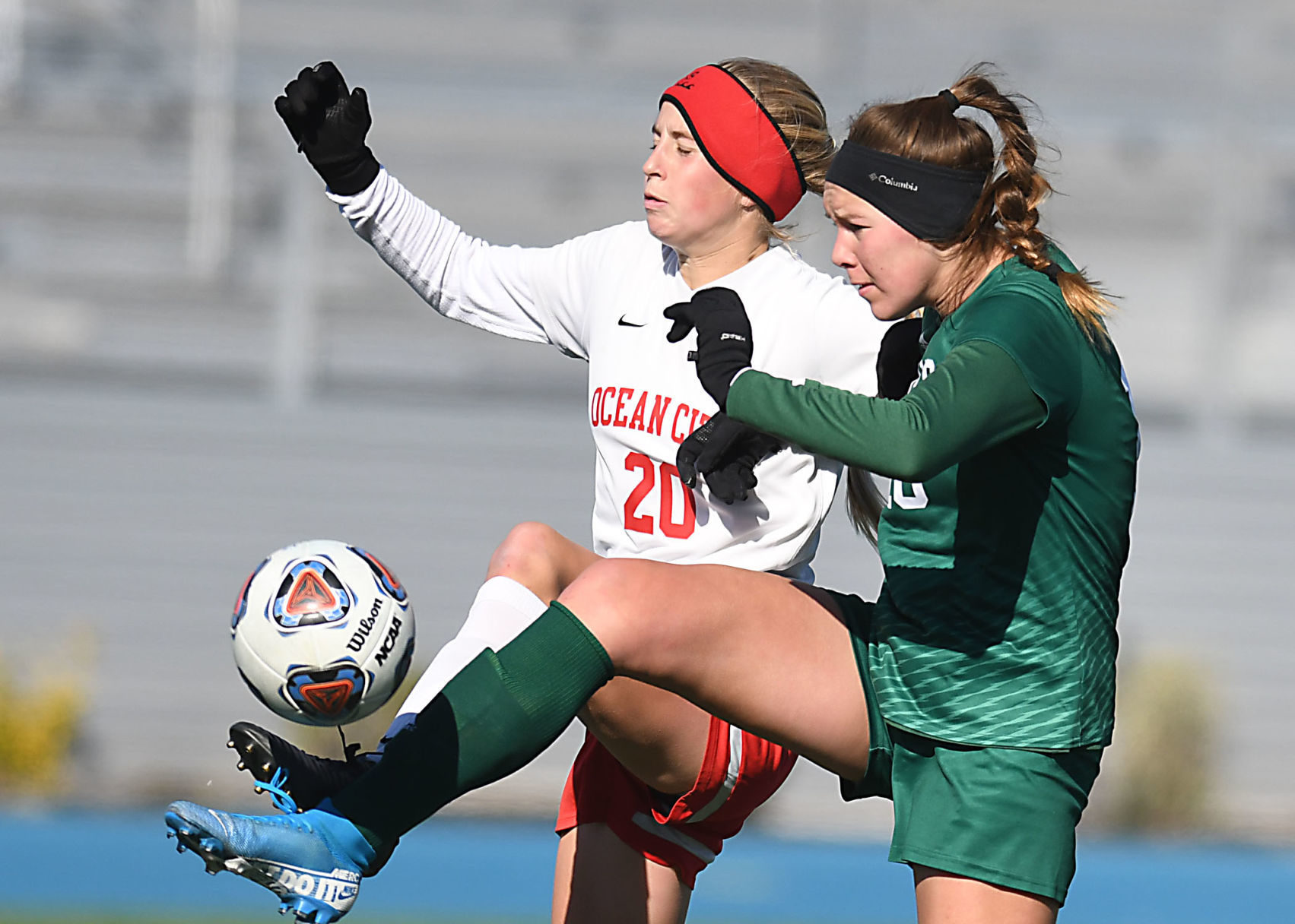 111719_spt_ocgirlssoccer00123715
